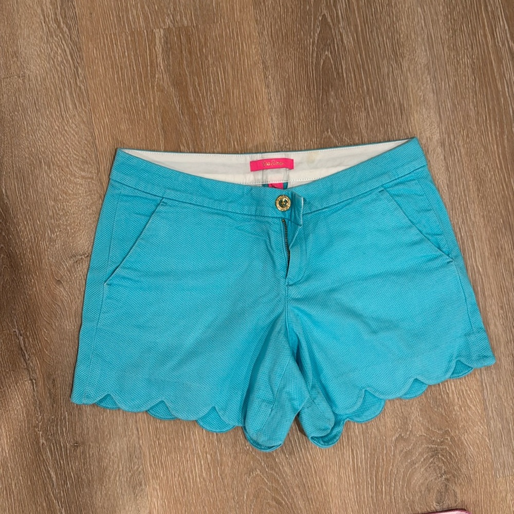 Lilly Pulitzer Turquoise Scallop Hem Shorts